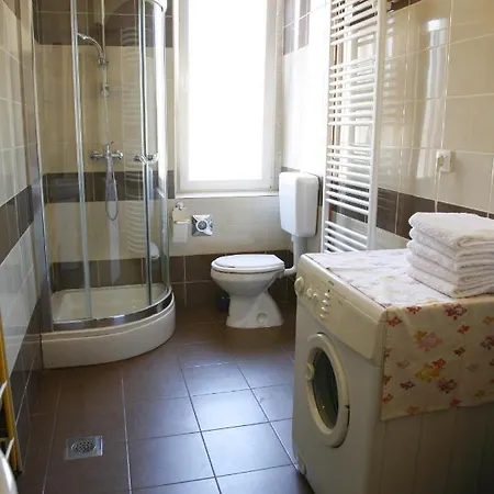 By The Sea - 14849 Rijeka